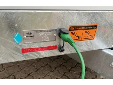 DEFA 230V Anschluss-Set 2.5 m mit Stecker/Dose