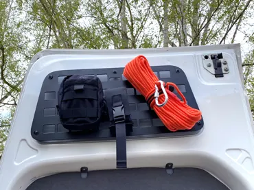 MOLLE-Trägersystem, Hecktür oben, MB Sprinter/VW Crafter