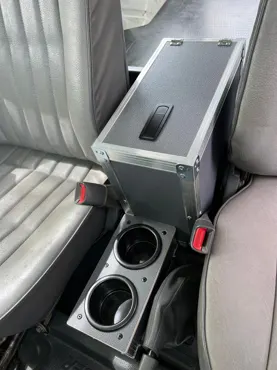 Mittelkonsole mit Ablage und Becherhalter, für Toyota 75/78