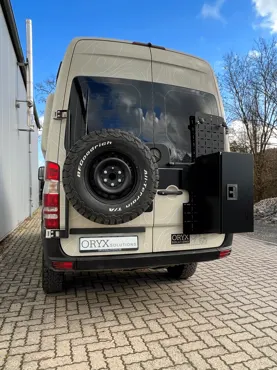 Heckbox „Oryx 700“