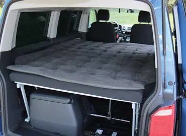 Matratze selbstaufblasend für Bus T5 und T6 Multivan