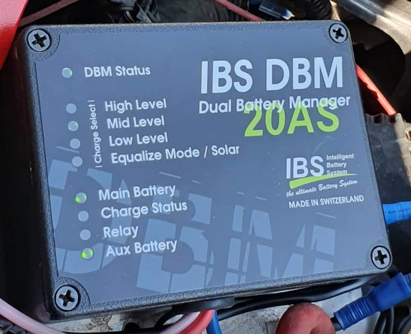 IBS Batteriemonitor mit LED-Balkenanzeige