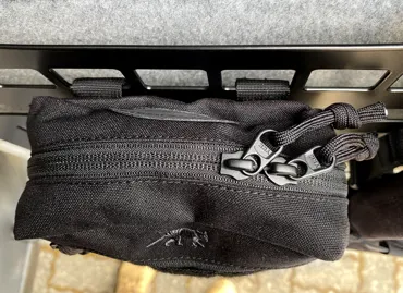 MOLLE-Trägersystem Hecktür rechts unten MB Sprinter/VW Crafter