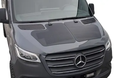 Motorhauben-Solarmodul „Oryx “ (2 x 45W) flexibel für MB Sprinter 907-910