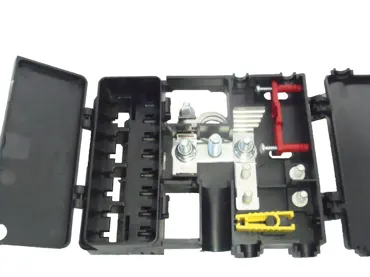 Sicherungshalter 2 x Midi/8 x Maxi