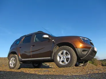 Vorderfeder Dacia Duster 4x4 – 2018 ca. + 30mm