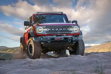WARN Elite Frontstossstange Ford Bronco 2021-2022