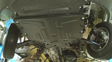 Unterfahrschutz (UFS) Ford Transit 2 + 4WD Bj. 13-Motor + Getr.. Stahl 2.5 mm Gepr.