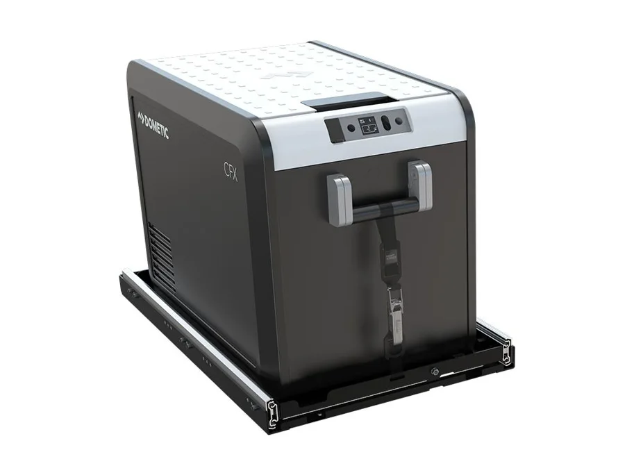 Dometic CFX3 45 Tragbare Kompressorkühl- und -gefrierbox und Gepäckauszug / Kühlbox-Schiene