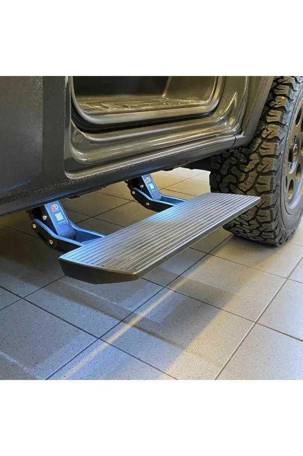Elektrische Trittstufe - ALPHA DYNAMIK - Serie ETB - Mercedes Sprinter 906/907 - Fahrer- oder Beifahrertür - 550 mm