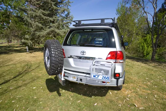 ARB Heckstossstange Toyota J200 V8, – 15, für Reserverad u. Kanisterhalter