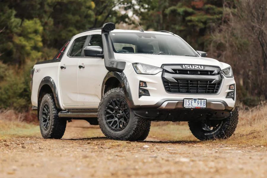 Safari Schnorchel ARMAX für Isuzu D-Max ab 12/20, 4JJ3-TC x 3.0 ltr Motor