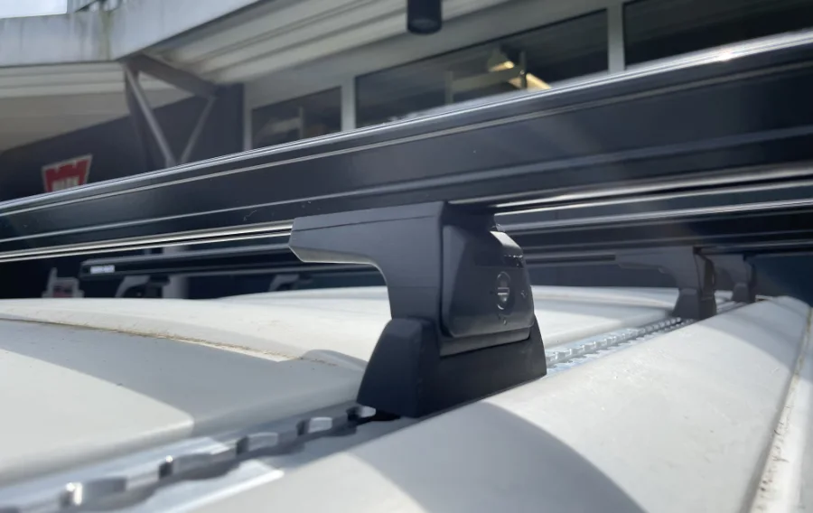 Rhino Rack HD Querträger 1500 mm, (4) VW T4, inkl. RLT600 & Airline Schienen