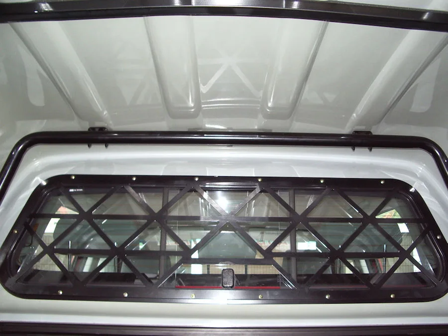 ARB Dachträgerset innen Isuzu D-Max 06/12-17 für flaches Hardtop