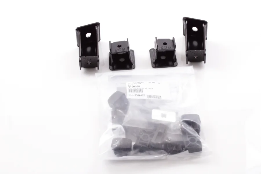 ARB Fusskit für Querträger Mitsubishi L200 Doppelkabine ab 2015, flaches Dach