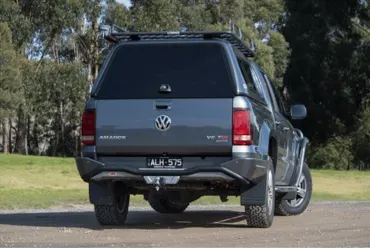 ARB Sum mit Heckstossstange VW Amarok – 23. schwarz Pulverbeschichtet