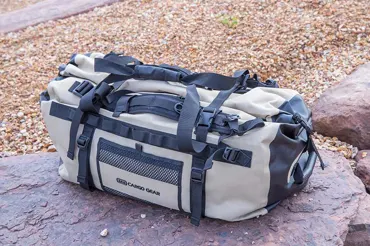 ARB Tasche Stormproof Bag, medium mit Rollverschluss + Sure Grip Schnallen