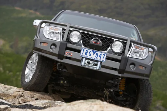 ARB Windenstossstange Nissan Pathfinder/ D40, -`10, o. TÜV, Spanische Produktion,