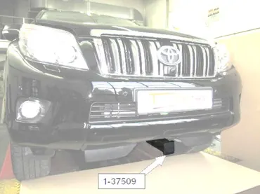 Frontaufnahme Toyota Land Cruiser J12, J15 – `18, inkl. Abdeckung