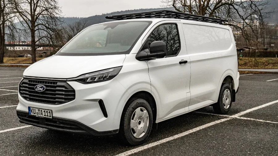 Rhino Rack Pioneer 6 Plattform 2700 x 1472 Ford Transit Custom, RLTP Fusskit
