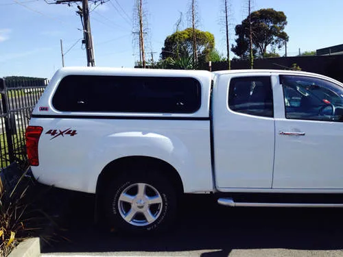 Touring Hardtop für Isuzu D-Max 06/12 -> X-Cab flach seitliche Klappfenster