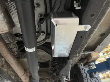 Unterfahrschutz Ineos Grenadier, Kraftstofffilter
