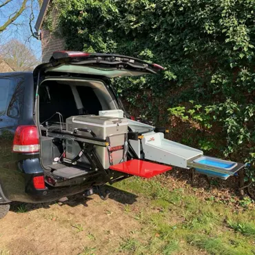 ClearView Pantry Kitchen – Kompakte Offroad-Küche