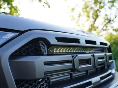 Lazer Lamps Kühlergrill-Kit Ford Ranger Raptor (2018+) inkl. Linear-24 Elite DBL