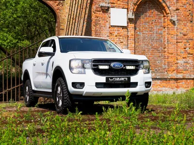Lazer Lamps Kühlergrill-Kit Ford Ranger XL/XLT/Tremor 2023+ inkl. 2x Triple-R 750 Elite