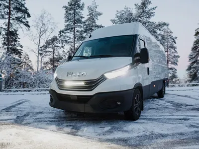 Lazer Lamps Kühlergrill-Kit Iveco Daily (2024+) inkl. Glide-18 Elite mit Positionslicht
