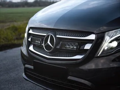 Lazer Lamps Kühlergrill-Kit Mercedes Vito (2014-2019) inkl. 2x Triple-R 750 G2 Standard