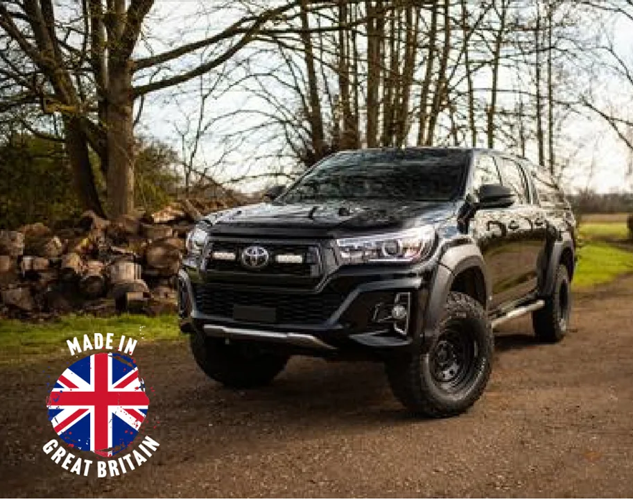 Lazer Lamps Kühlergrill-Kit Toyota Hilux Revo Invincible X (2018-2020) inkl. 2x ST4 Evolution
