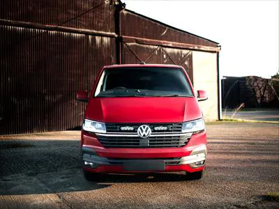 Lazer Lamps Kühlergrill-Kit VW T6.1 (2019+) inkl. 2x ST4 Evolution