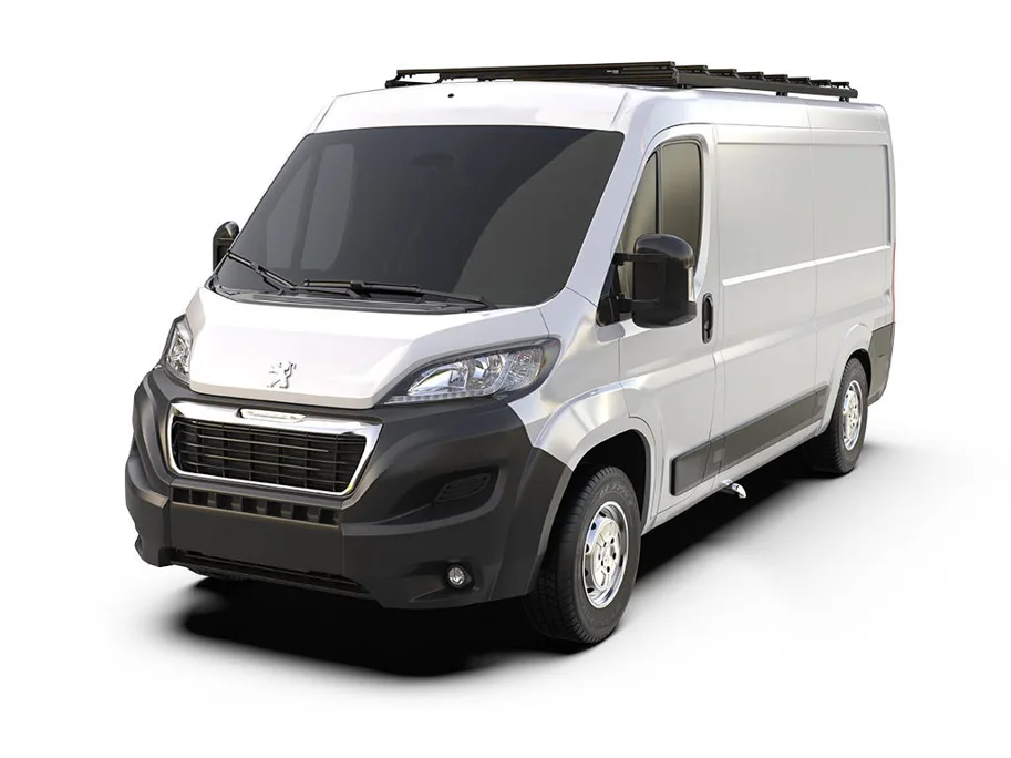 Front Runner Peugeot Boxer (L2H1 / 136in WB / Niedriges Dach) (2014 - Heute) Slimpro Dachträger Kit