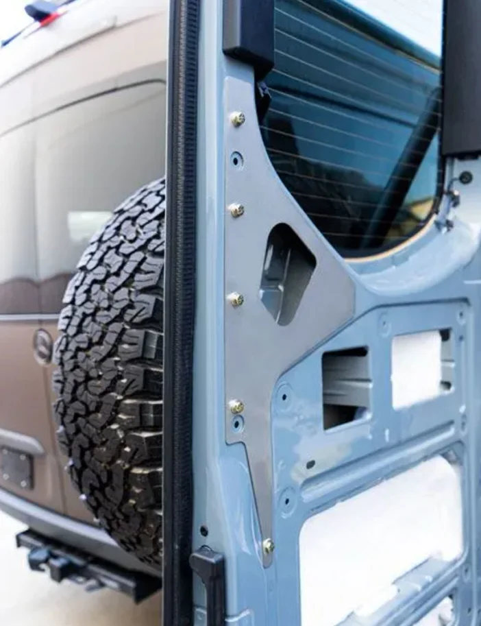 Verstärkungs-System für die linke Hecktür, für MB Sprinter 907