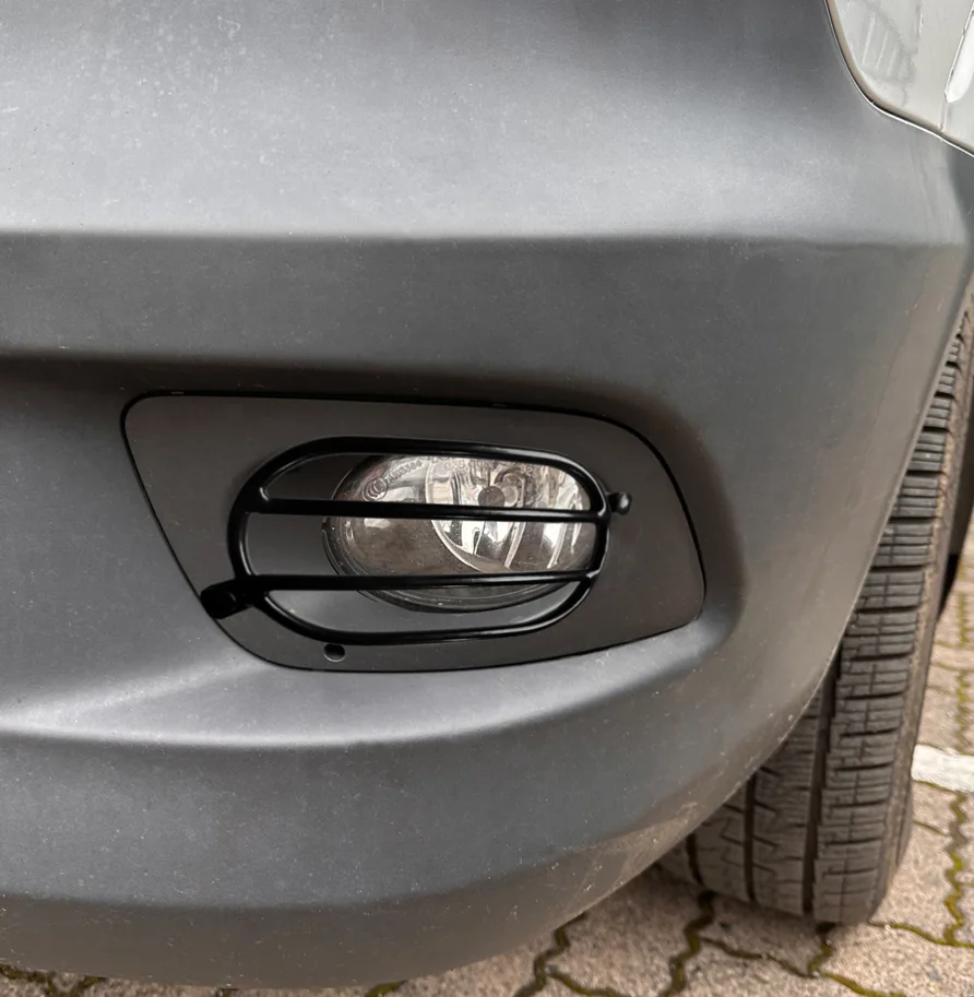 Schutzgitter für Nebelscheinwerfer, für MB Sprinter 906 Facelift, Bj. 2013-18