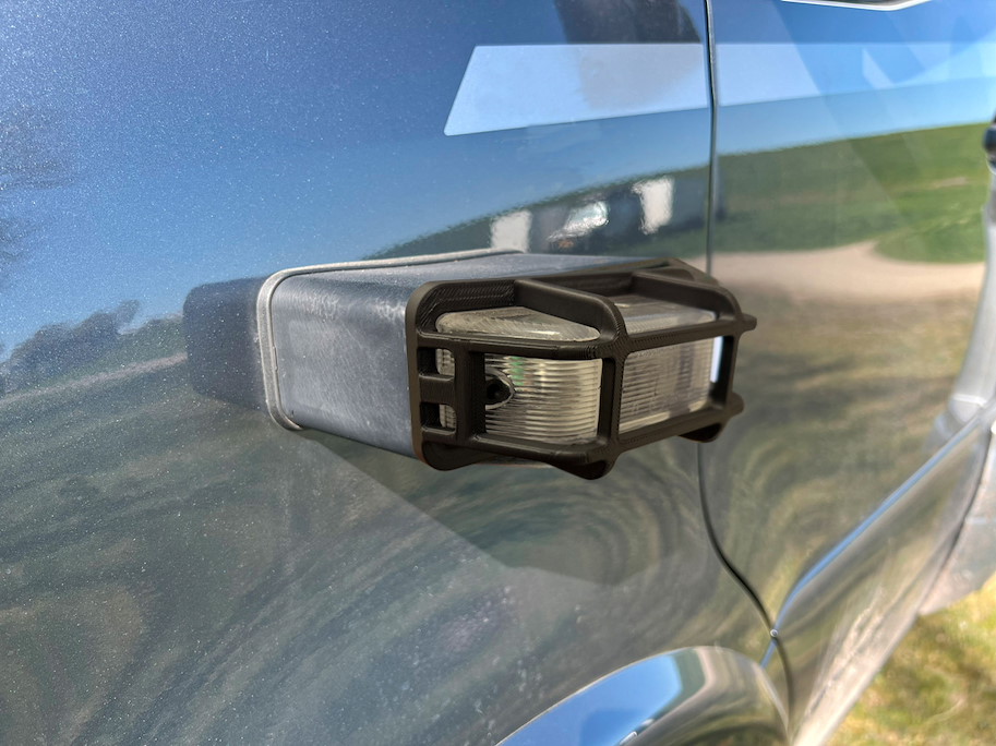 Schutzgitter für Seitenblinker, für Mercedes Sprinter Hymer ML-T und baugleiche