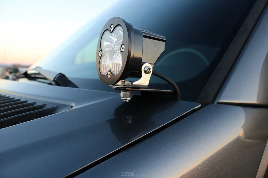 Haubenhalter für Zusatzscheinwerfer, ür Mercedes Sprinter 906