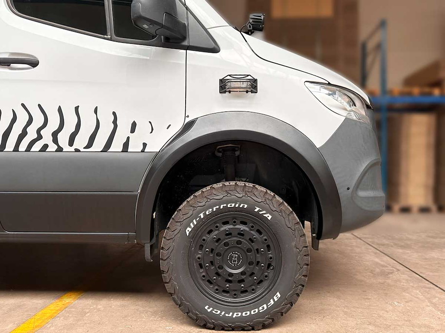 Radlaufverbreiterung „Big Fender“ passend für MB Sprinter 907