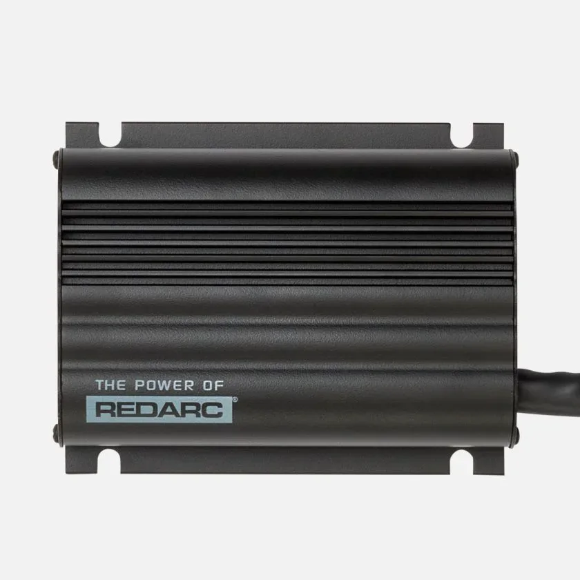REDARC DPS1225, DC Power Supply, 12 V 25 A in Vehicle