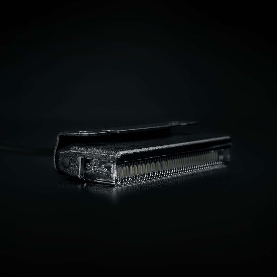 Strands Lighting UNITY ULTRA FLAT WORK LIGHT 22W
