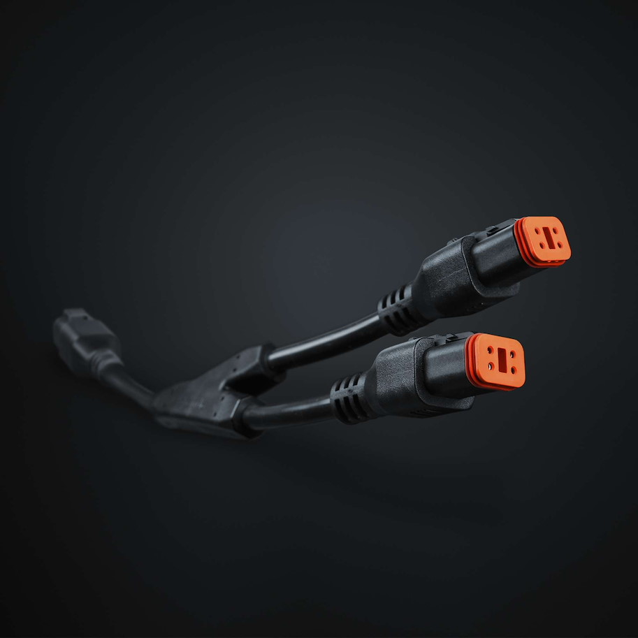 Strands Lighting PRO DT-4PIN TO 2X DT-4 PLUG SPLIT