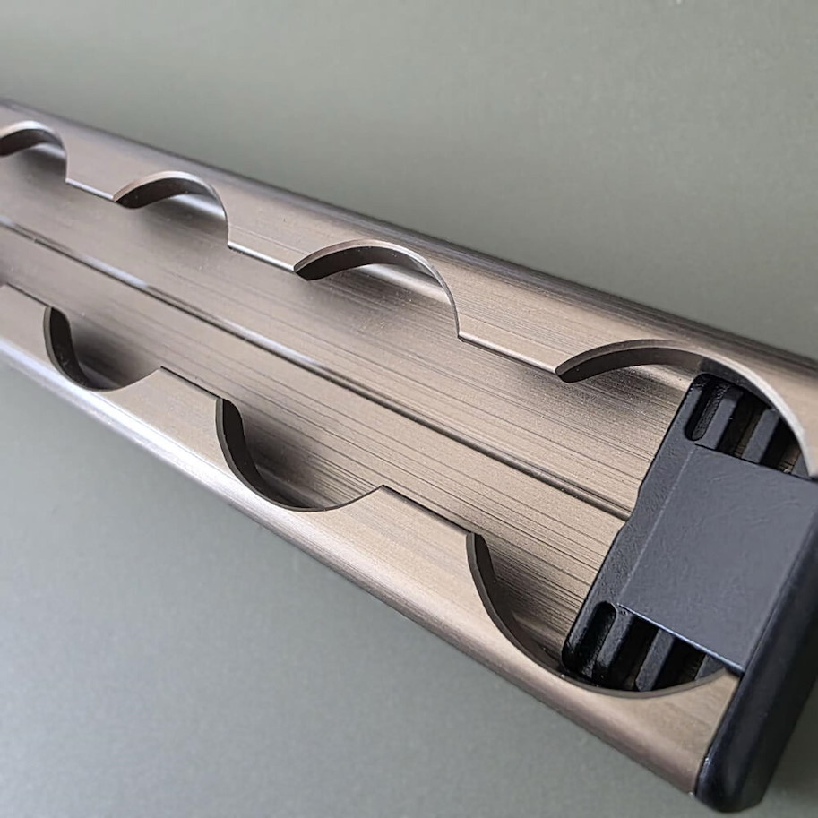 Sealand-pro Airline-Schiene Slim, eloxiert, 1000 mm, bronze-matt