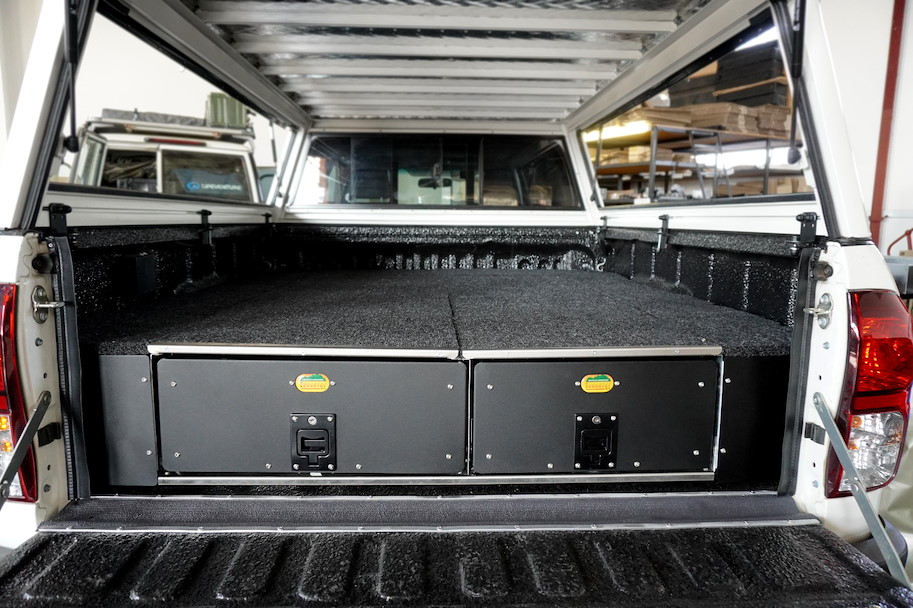 Big Country Schubladensystem Toyota Hilux Revo (ab 2016) Doppelkabine