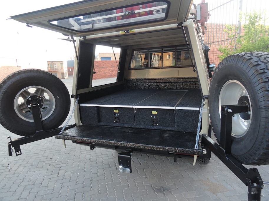 Big Country Schubladensystem Toyota Land Cruiser 79 Doppelkabine