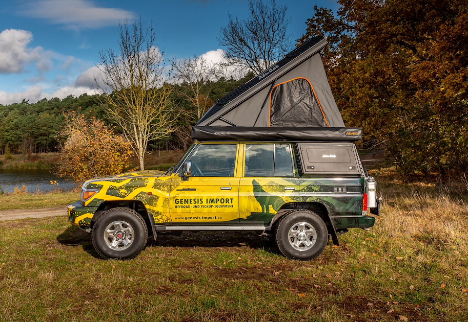 Alu-Cab 270°, 180° und 2 m Markise Halterung Hubdach "THOR" für Land Cruiser 76, links