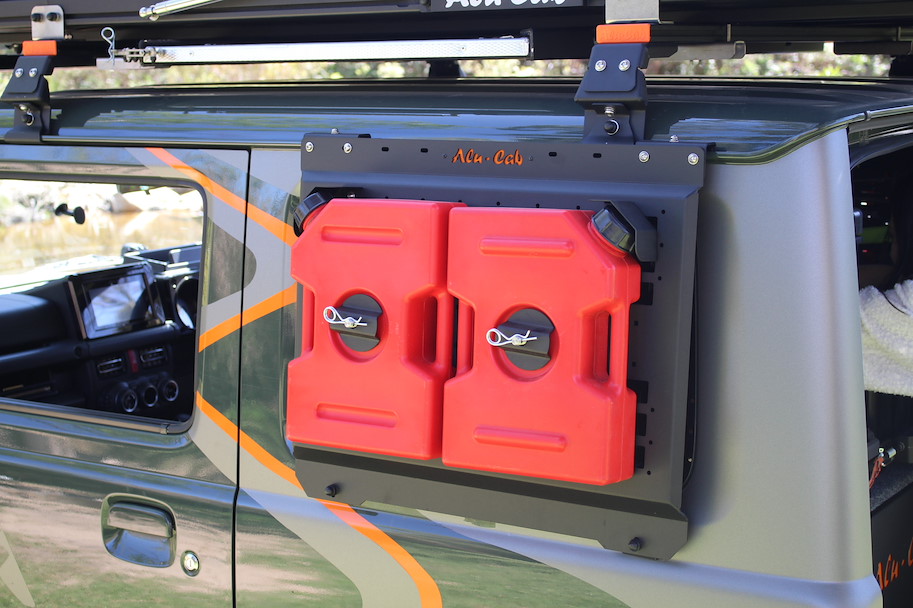 Alu-Cab Jimny Kanister Halterung für Seitliche Molle Platte