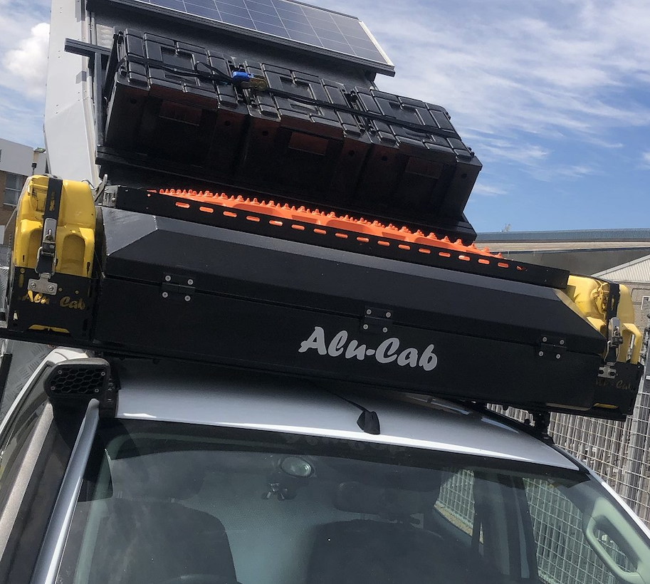 Alu-Cab Dachbox Schwarz 200L