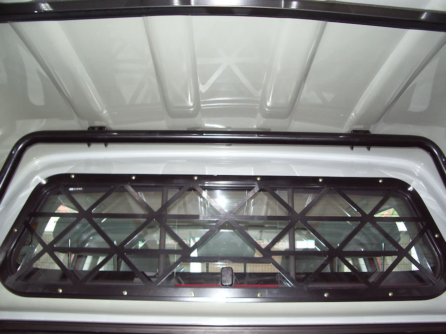 ARB Dachträgerset innen Isuzu D-Max 06/2012 bis 2017 für flaches Hardtop