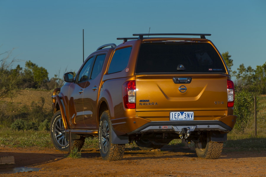 ARB Summit Heckstossstange Nissan Navara NP300 ab 2015, mit Einparksensoren
